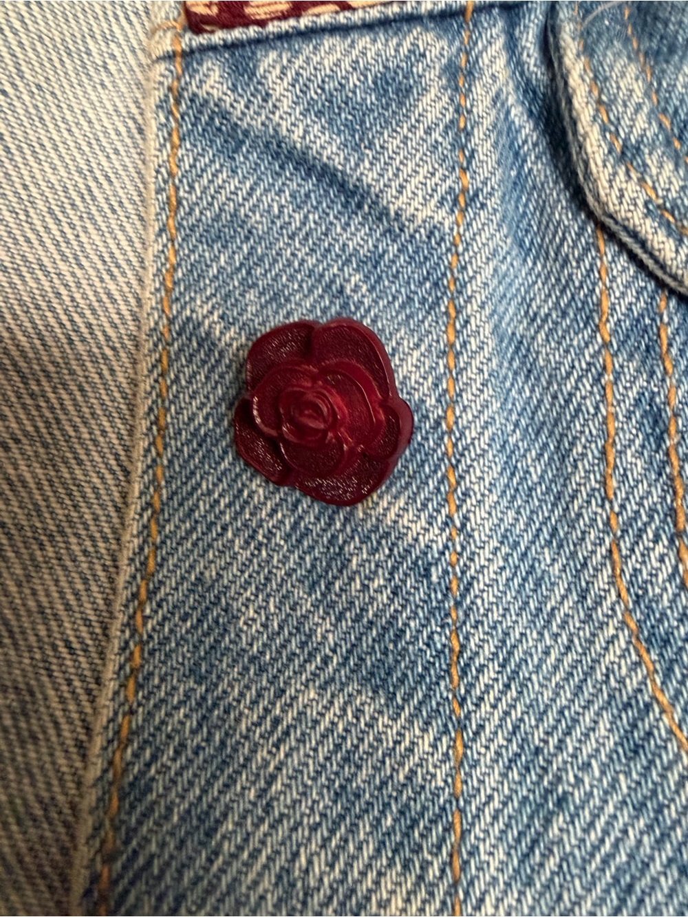 Vintage Women's Light Blue Denim Vest with Floral Embroidery - Picture 3 of 8